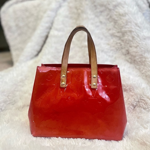 Louis Vuitton Monogram Vernis Reade PM - Picture 2 of 15